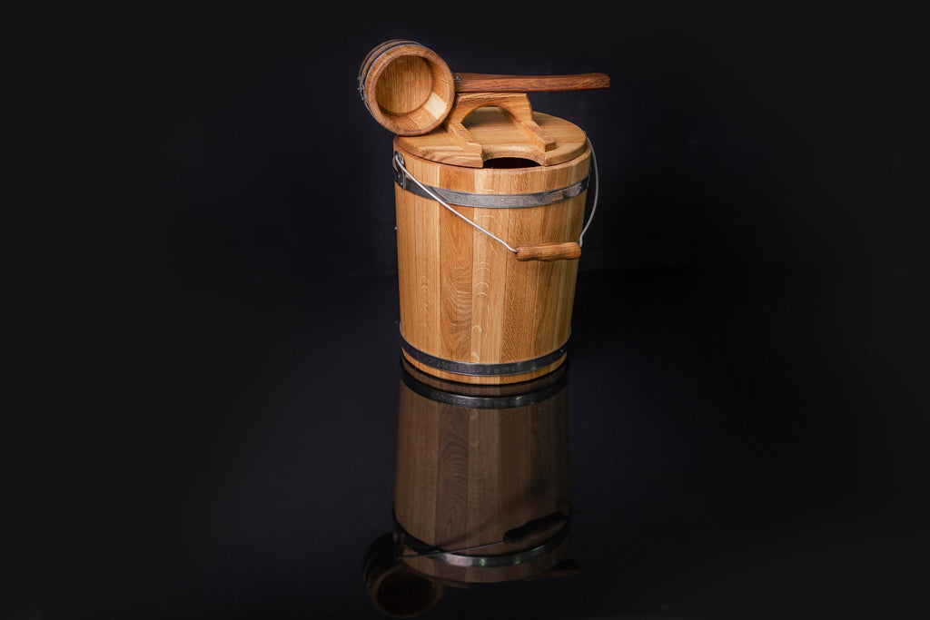 Oak bucket 15 L with ladle , Wooden Steamer bucket Sauna Broom, With Lid, Sauna Accessories, Wooden Sauna Steamer, Wood Bath Bucket