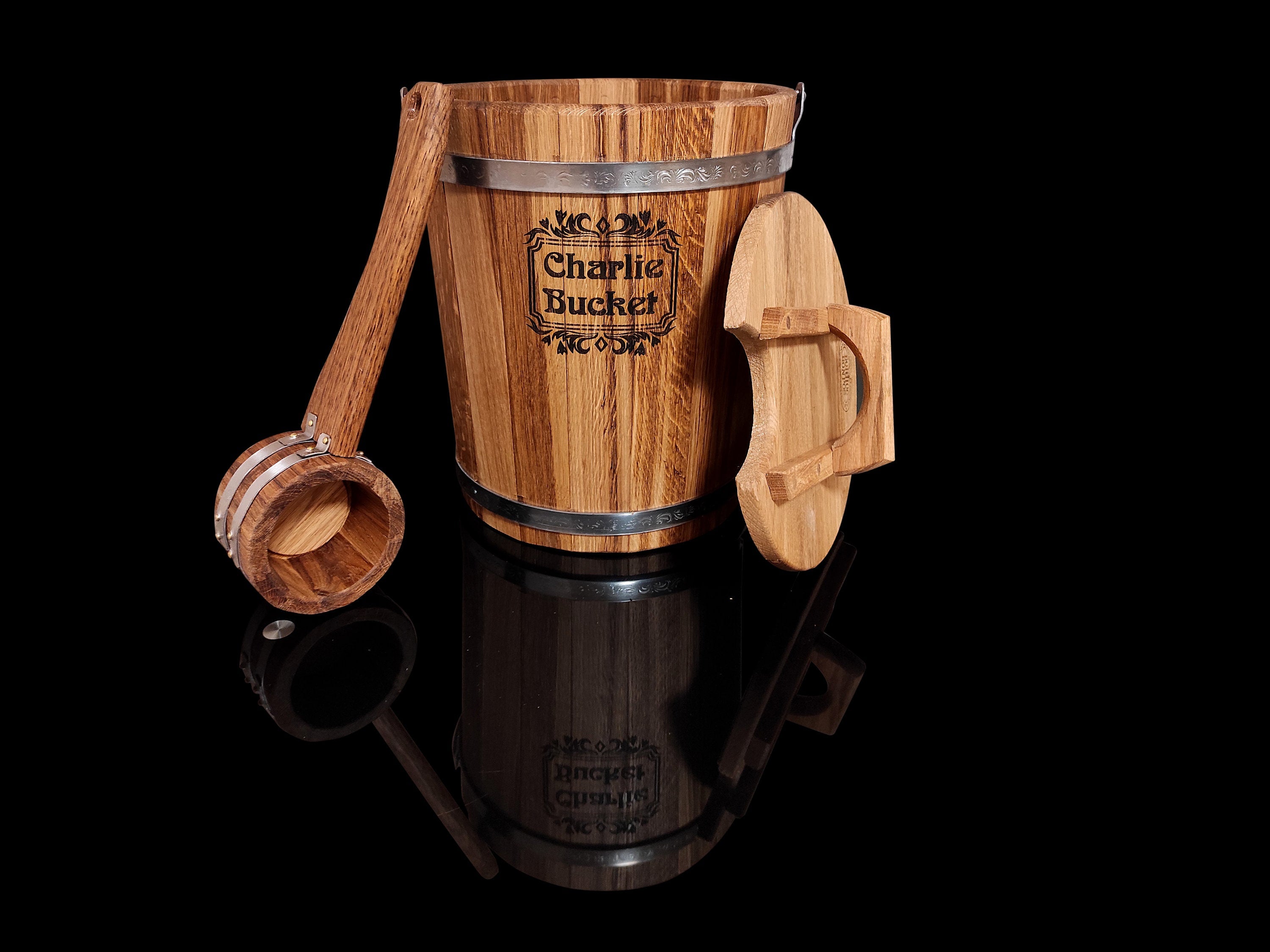 Oak bucket 15 L with ladle , Wooden Steamer bucket Sauna Broom, With Lid, Sauna Accessories, Wooden Sauna Steamer, Wood Bath Bucket