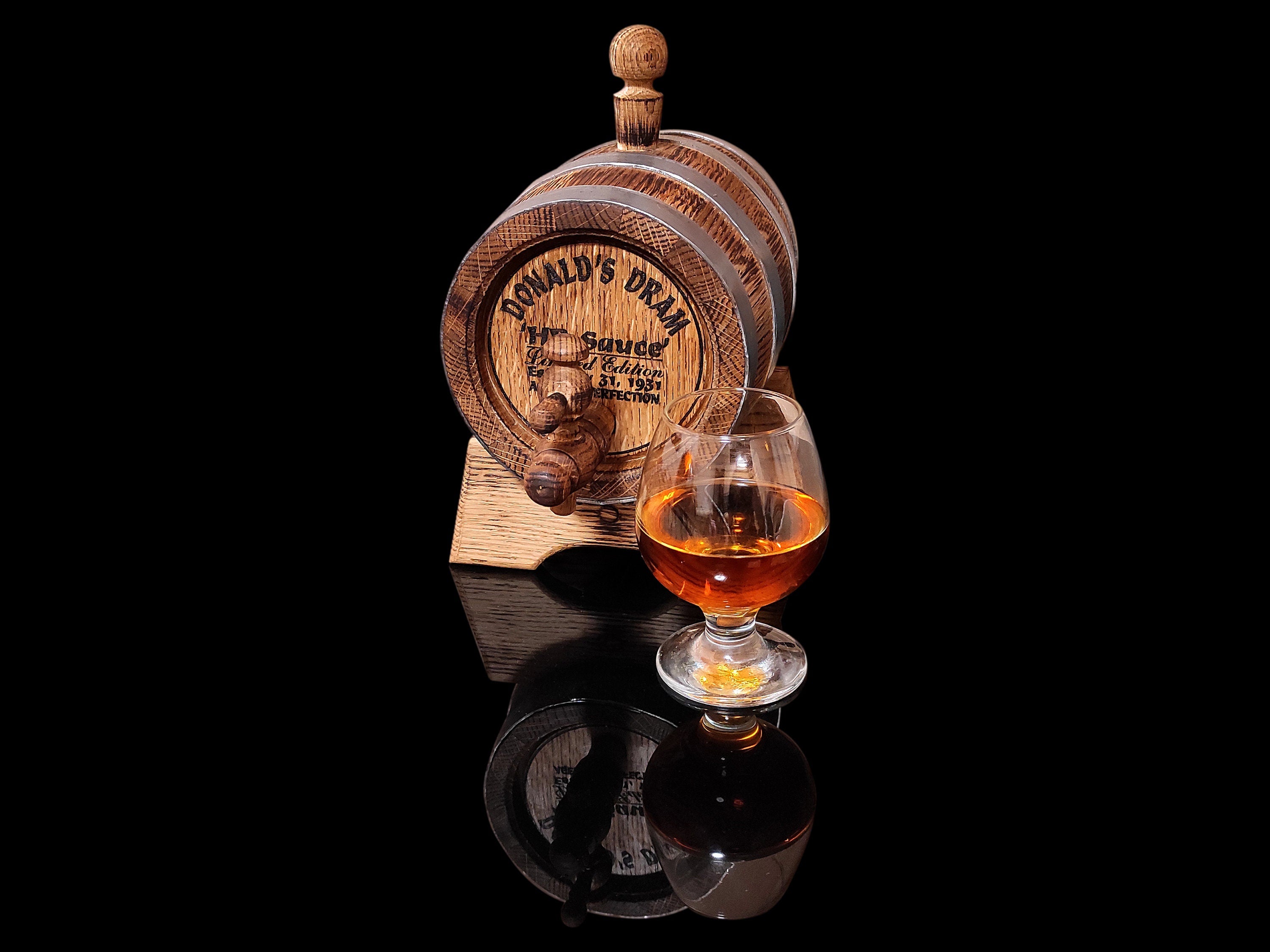 Personalized oak whiskey Barrel 1, 2, 3, 5, 10, 15 L aging Oak Barrel, Rum Bourbon  Aging Barrel Gift for Man Scotch Lover barrel