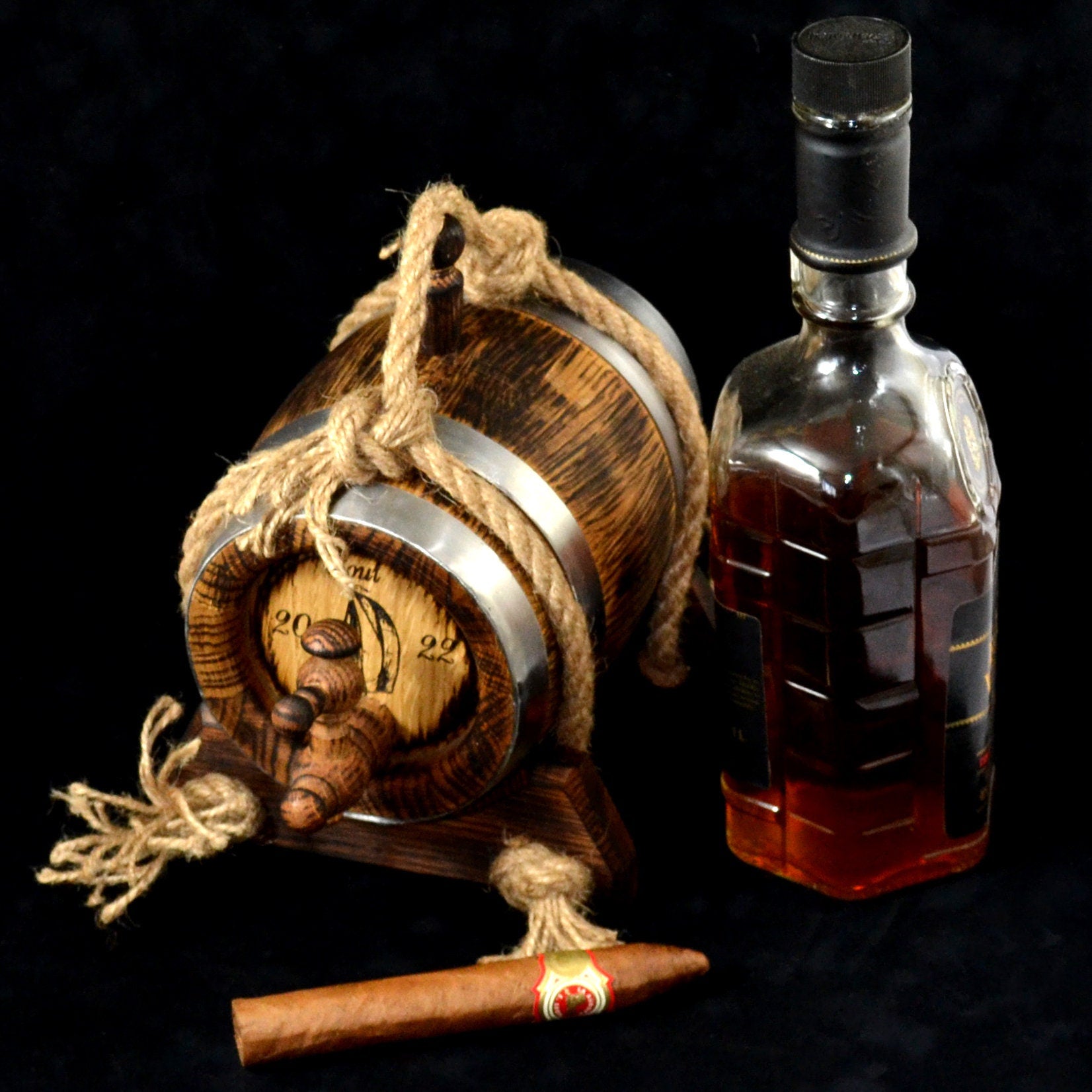 Personalized aging oak Barrel 1, 2, 3, 5. 10, 15 L, Oak cask, Aging Barrel Rum Bourbon Scotch  Whiskey Gift for Men him dad Groomsmen Groom